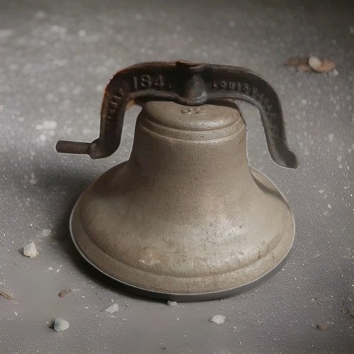 Antique bell co 3 cast - antique, c.s