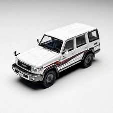 MASDI 1/64 Scale Toyota Land Cruiser LC76 1994 White Diecast Car Model Gift
