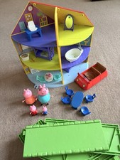 PEPPA PIG House, Car, Track bundle. Mummy, Daddy, George Peppa Characters