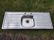 Pyramis single bowl, double drainer sink in stainless steel