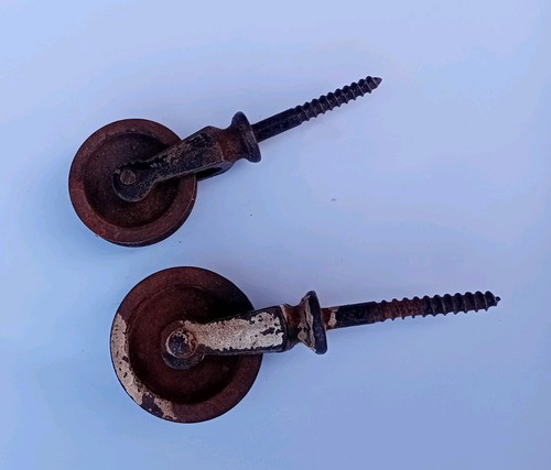 Vintage ceiling pulley - ceiling, screw