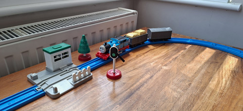 Vintage tomy thomas tank - vintage,