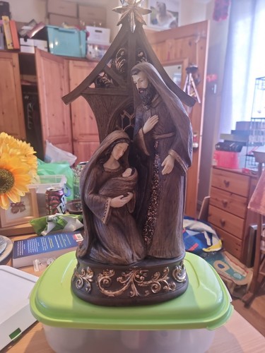 Religious figure - religious,