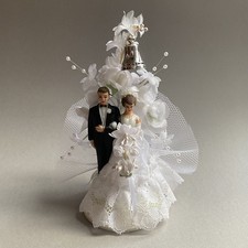 Vintage 6” Bride & Groom Wedding Cake Topper Kitsch Decoration - New Old Stock 