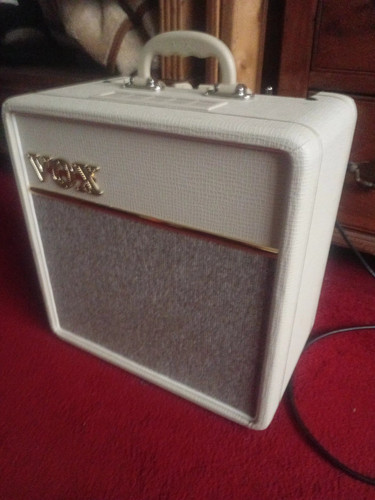 Vox ac4 - vox,