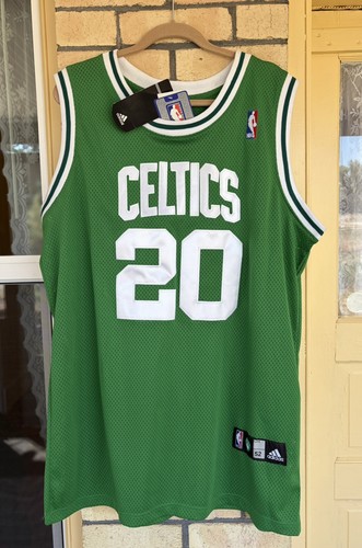 Nwt adidas boston - adidas, ray