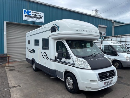 Auto trail cheyenne 660 - 660, fixed