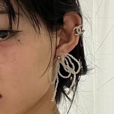 [Chanel]: Silver CC Logo Stud Earring (Single)