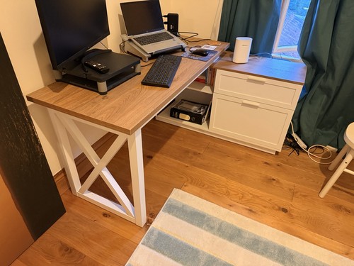 Corner desk shaped white - corner,