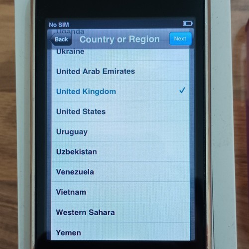Apple iphone 3gs 16gb - iphone,