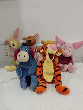 Disney Store Exclusive Winnie The Pooh And Friends Vintage Beanie  Stuffed Plush