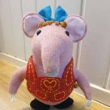 The Clangers Mother moves and