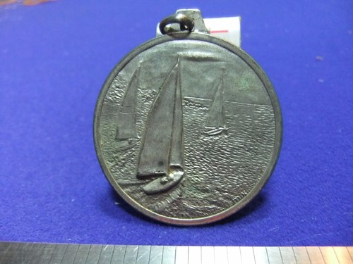 Vtg medal medallion - vtg, sailing