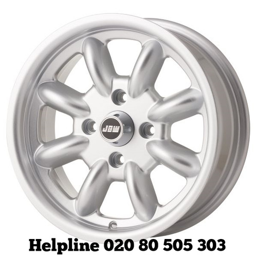 Triumph tr6 15x6 alloy - triumph,