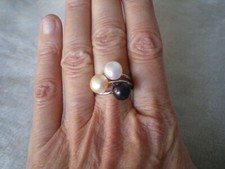 White, Peach & Black Pearl ring, size P/Q, 9 mm, 2.98 grams 925 Sterling Silver