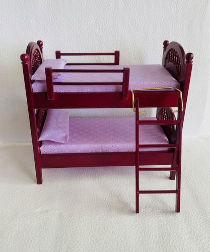Dolls house scale - 1:12,