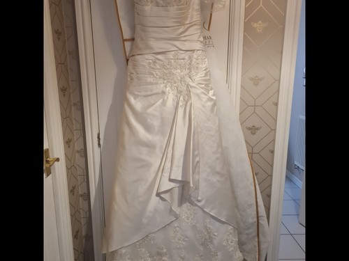 Amanda wyatt wedding dress - amanda,