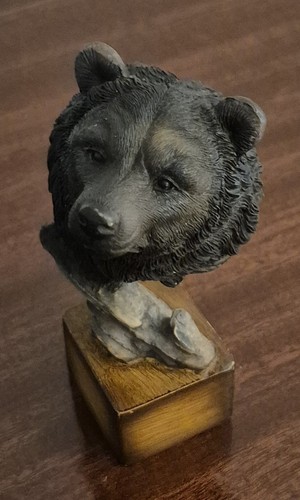 Bronze effect bear head - bronze,