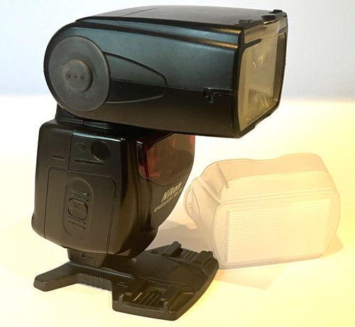 Nikon speedlight 700 flash - speedlight,
