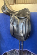 17.5  black Zaldi Grand Prix Dressage Saddle MW