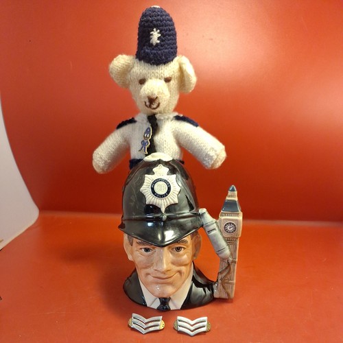 Royal doulton policeman large - doulton,