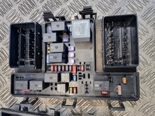 FORD GALAXY FUSE RELAY BOX