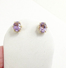 9ct Gold Amethyst Stud
