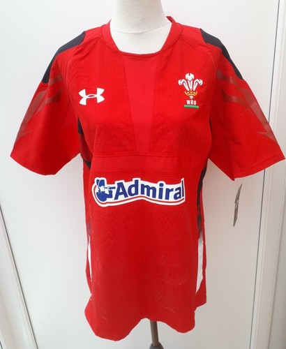 Bnwt wales mens size red - wales,