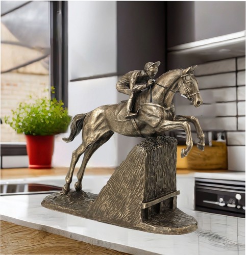 Steeple chaser cold cast - steeple,