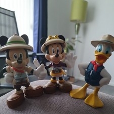 Micky Mouse, Minnie Mouse &