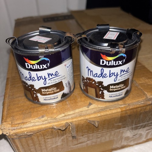 Dulux made me - x, by