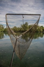 P1 BOW-LOC LANDING NET 42inch