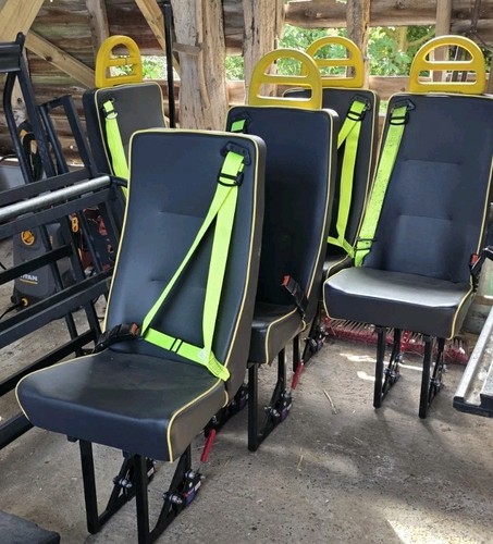 Minibus camper seat with - with, belts