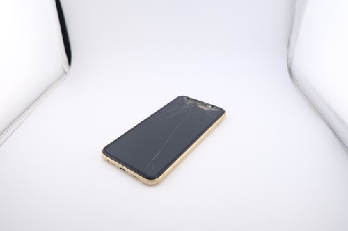 Apple iphone yellow - -,