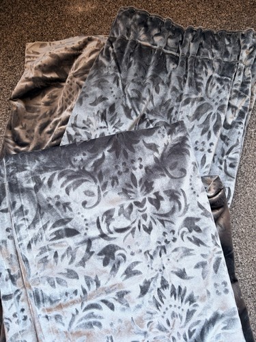 Velvet lined drop - velvet,
