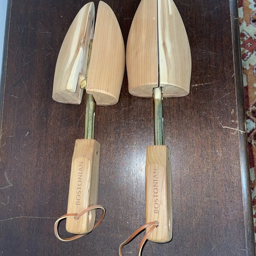 Bostonian wooden shoe trees - bostonian,