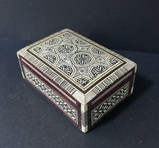 Inlaid Mother of Pearl Vintage Rectangle Trinket Box 4.75” x 3.25” x 1.75” appro