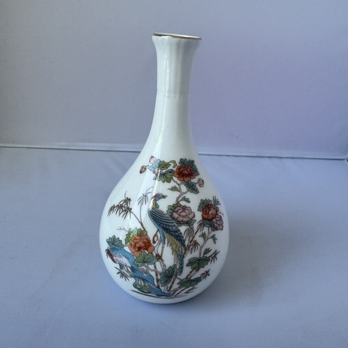 Wedgwood kutani crane bud vase - crane,