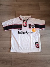 Eintracht Frankfurt Away
