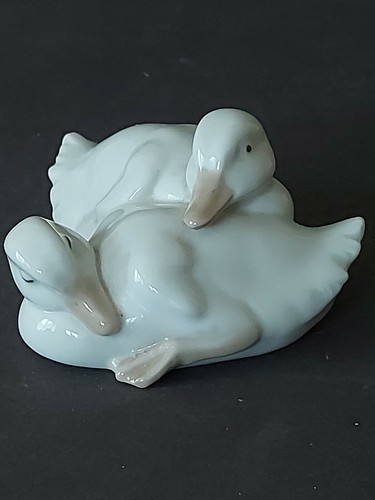 Nao lladro figurine two white - two,