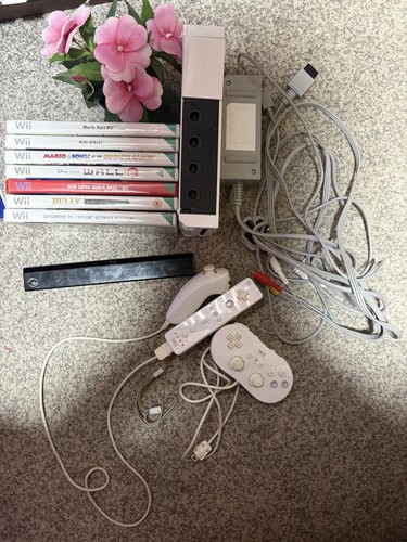 Nintendo wii white - nintendo, console