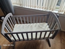 ObabySophie Swinging Crib & Mattress