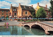 D298741 Bourton on the Water