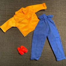 Vintage Sindy Doll Clothes