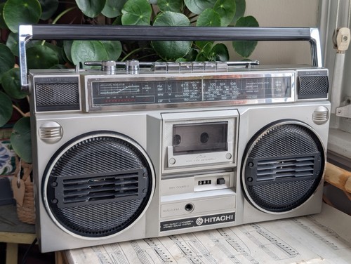 Vintage hitachi trk 7011e - vintage, trk-7011e
