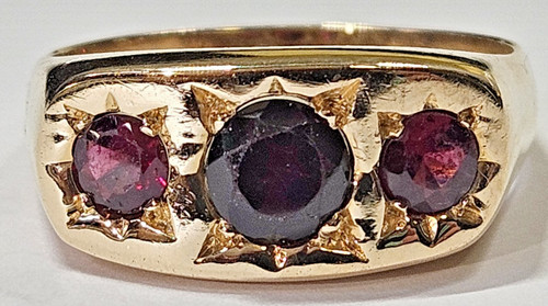 9ct yellow gold - gold, set