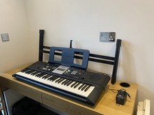 Yamaha PSR-E223 61 Keyboard