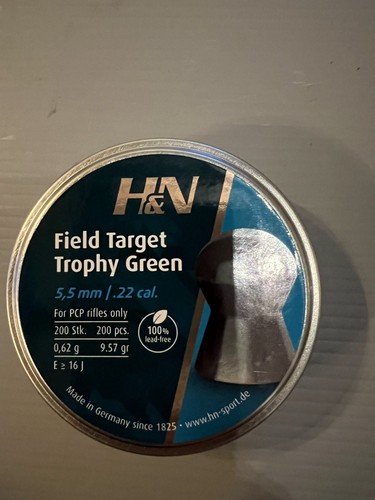 Field target trophy - field, green
