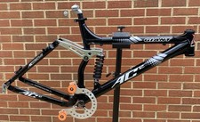 Giant AC2 DH Frame Glodtec BETD Long Trave Plates Retro Rare MTB 