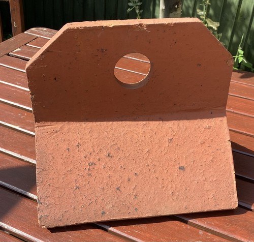 Reclaimed terracotta crested - reclaimed,